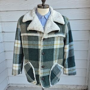 Men's Green Plaid Sherpa-Lined Coat